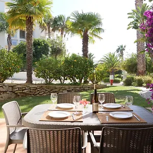 Spacious Near Porto De Mos Beach, Lagos. Appartement