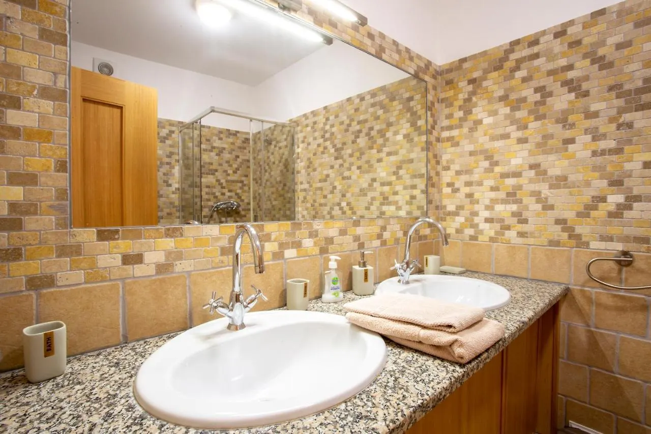 Appartement Cozy & Luxurious Getaway - 3 Decks Oceanview & Pool - Sao Jose à Lagos